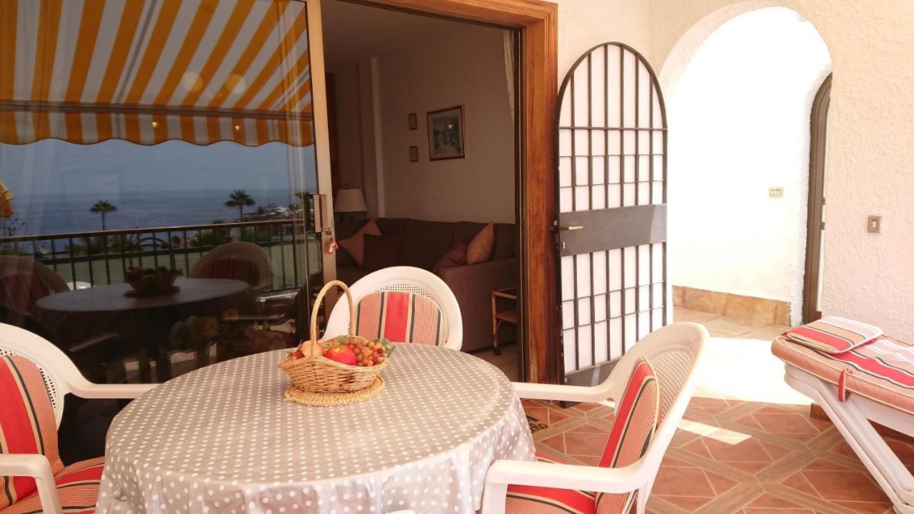 Apartment Mit Sonnenterrasse Und Panorama - Meerblick, 5 Min. Von Hafen + Strand Acantilado de los Gigantes Extérieur photo